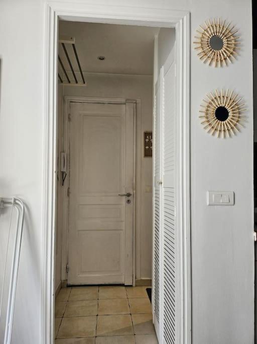 Charmant Nice Appartement 5 Personnes People Max باريس المظهر الخارجي الصورة